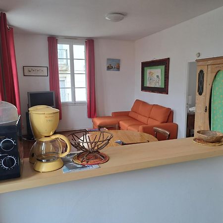 Apartamento Loft Vue Imprenable Sur Le Vieux Saintes Exterior foto